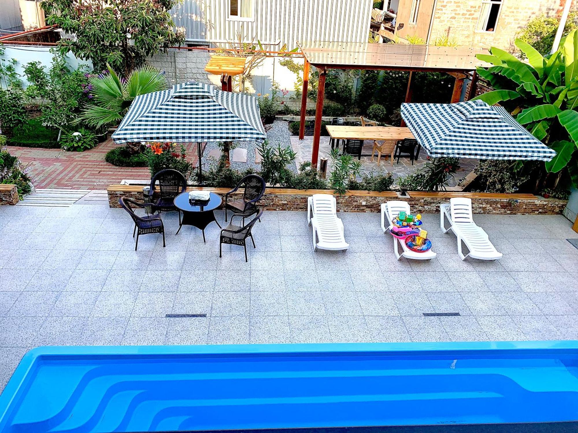 Guest House Smile Kobuleti Bagian luar foto