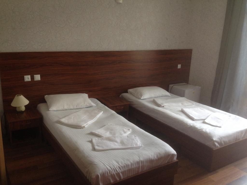 Guest House Smile Kobuleti Ruang foto