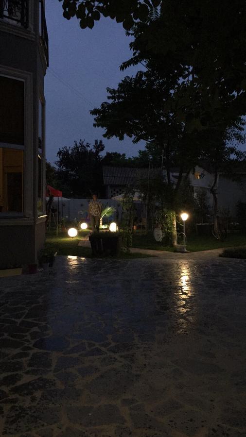 Guest House Smile Kobuleti Bagian luar foto