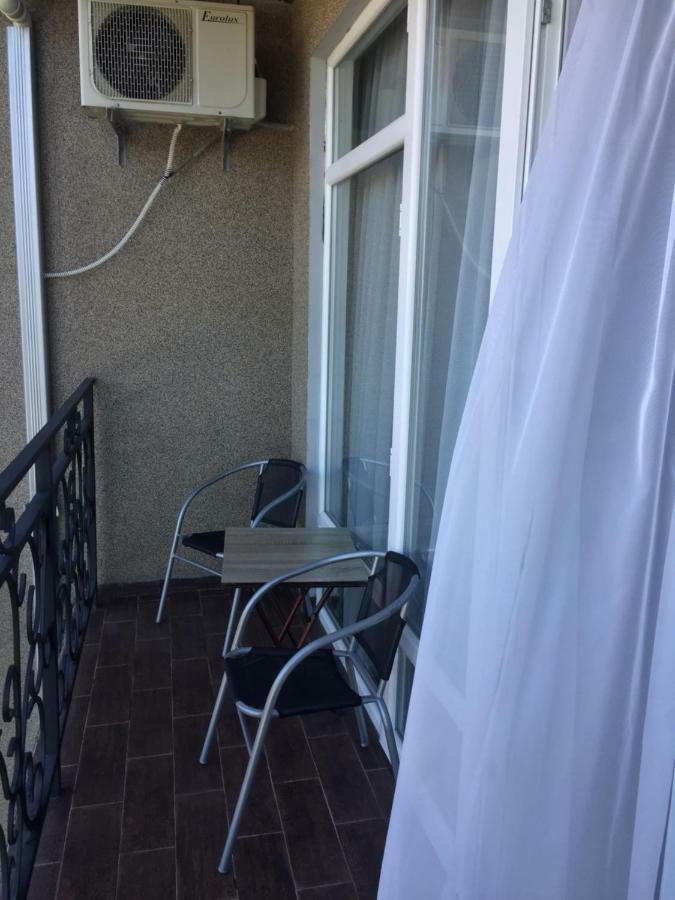Guest House Smile Kobuleti Bagian luar foto